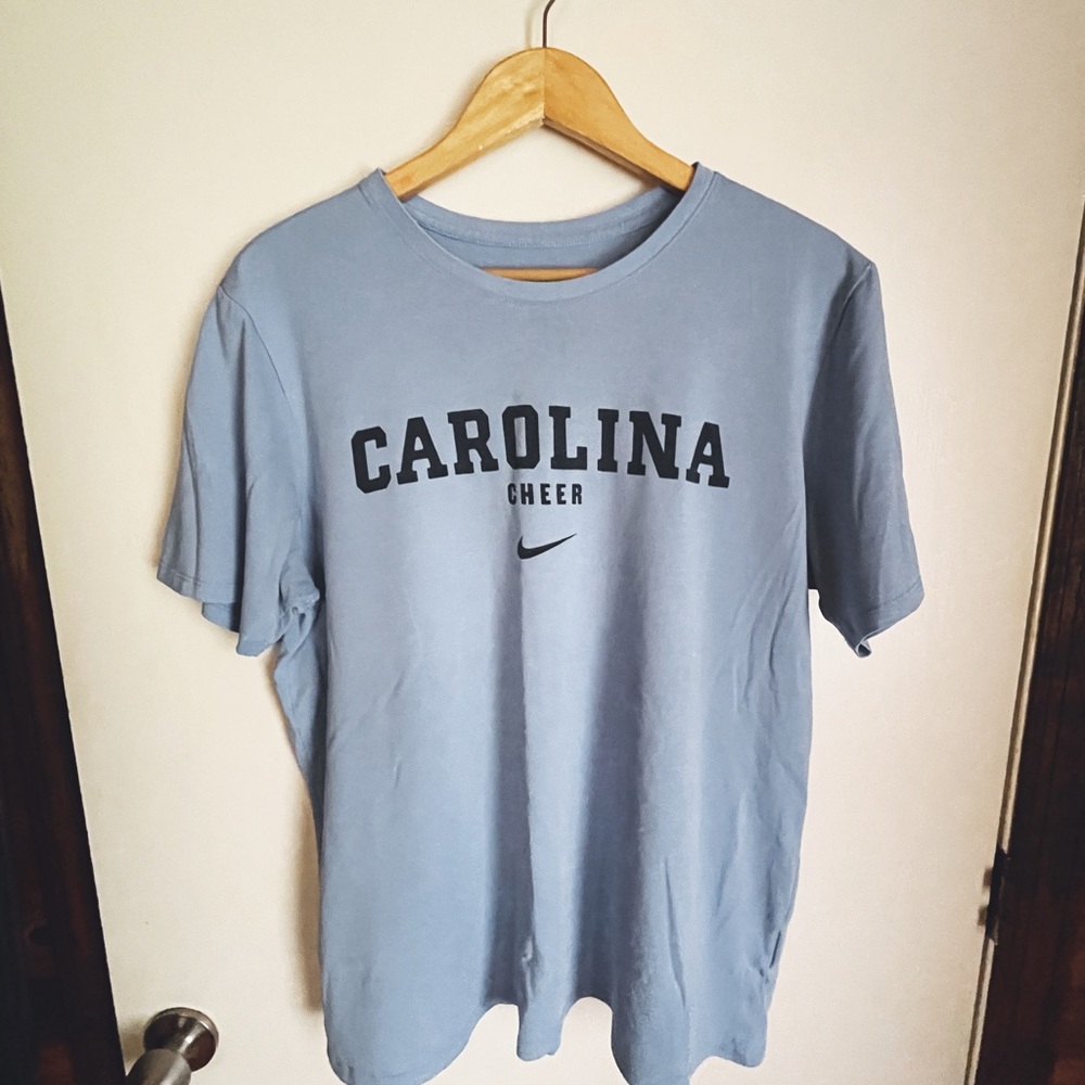 EUC Nike Dri-Fit Carolina Cheer shirt🩵